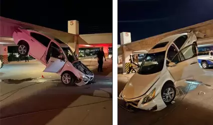 Ca�da de auto en estacionamiento de la Universidad de Sonora