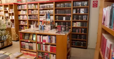 Entrega de la colecci�n "25 para el 25" , libros, FCE