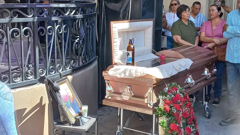 Dan el último adiós a Guadalupe González Gaxiola en el Club Obregón