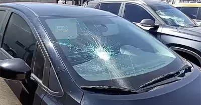 Da�os a veh�culos de docentes