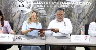 Convenio entre Universidad Vizcaya de las Am�ricas y Dgeti