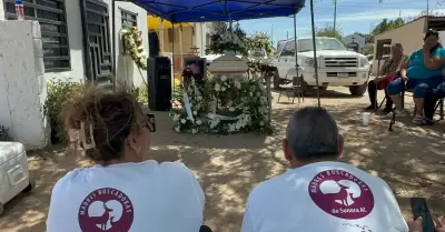 Funeral de Marco Antonio Sauceda, hijo de Ceci Flores