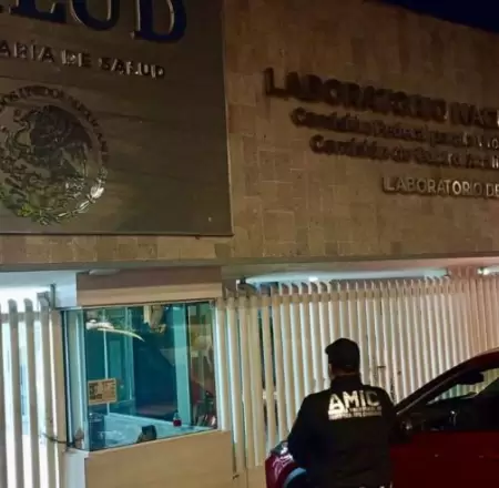 Insumos asegurados en cl�nica fueron entregados a laboratorio nacional