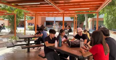 Estudiantes de la Unison