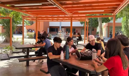 Estudiantes de la Unison