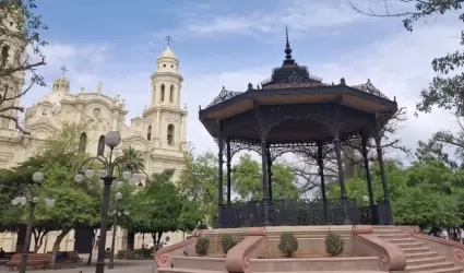 clima, plaza Zaragoza, frente fr�o