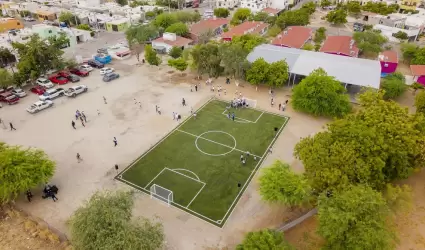 Cancha en colonia Las Lomas.