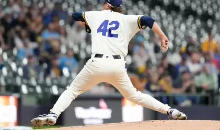 El 42 vive: MLB honra a Jackie Robinson y su legado eterno