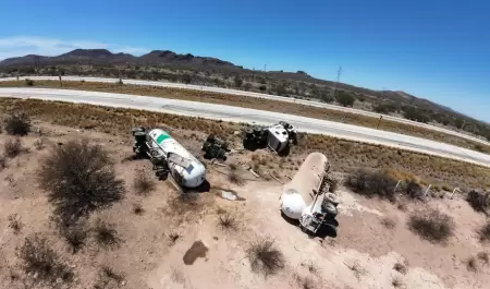 Volcadura de pipa con amoniaco