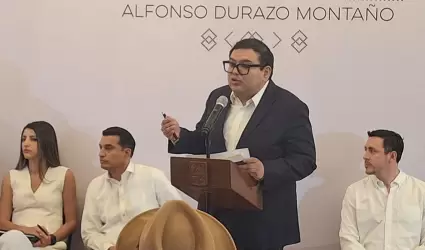 Secretario de Hacienda, Carlos Hern�ndez.