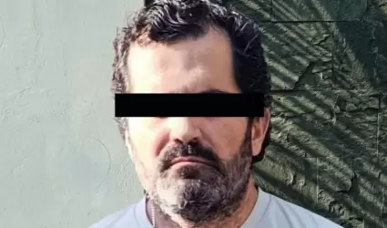 Fernando Far�as Laguna