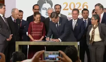 Sheinbaum anuncia "acuerdo hist�rico" con industria sider�rgica