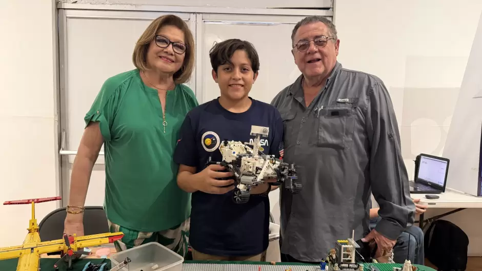 Rodolfo Far�as