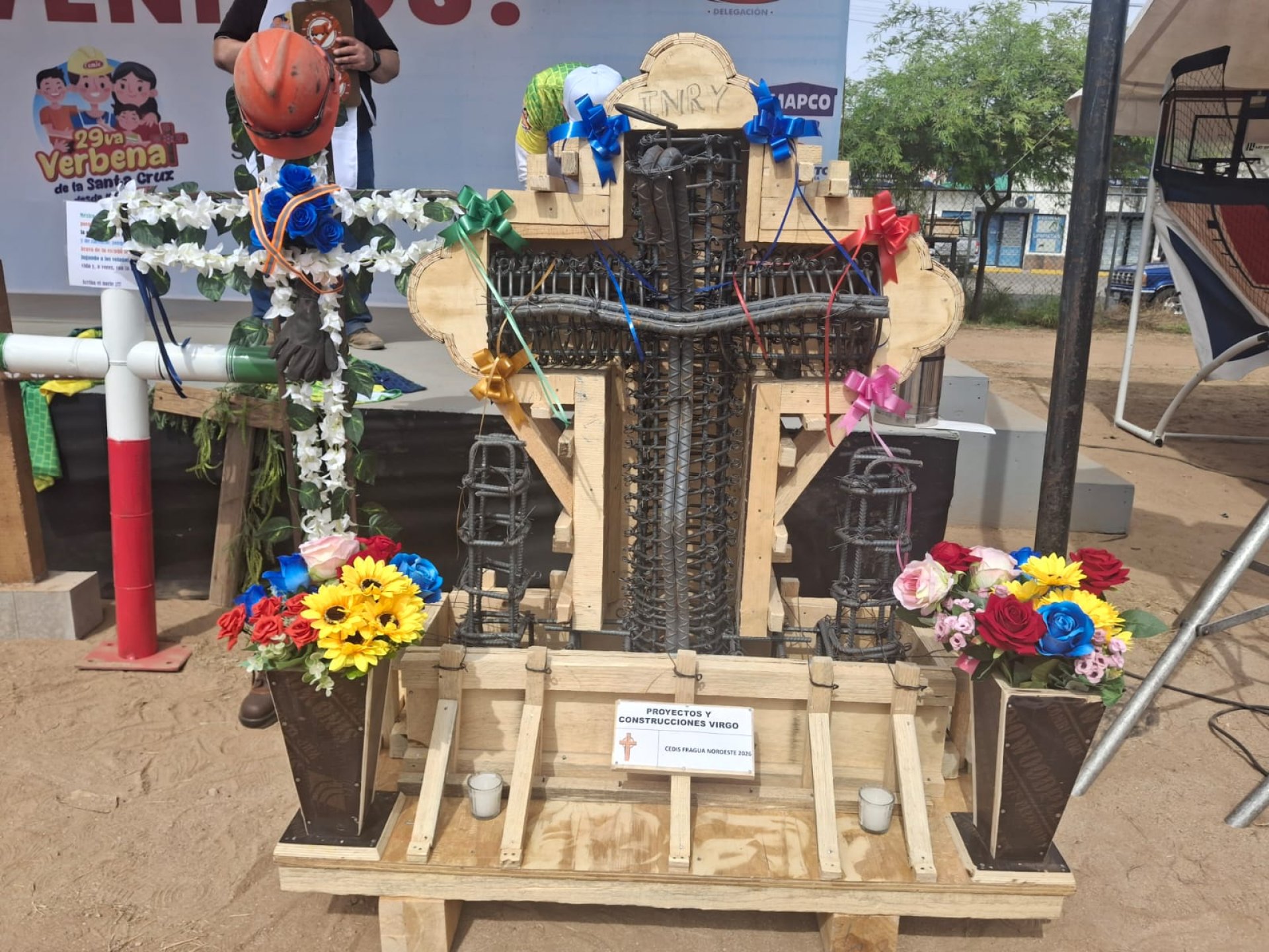 Celebran albañiles el Día de la Santa Cruz con verbena en Sonora ...