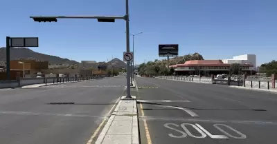 Vuelta izquierda en calle Rosales