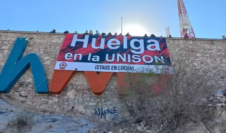 Staus coloca lona de manera temporal en el Cerro de la Campana