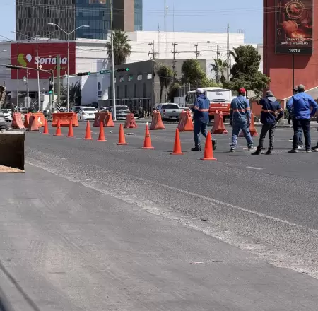 Cierre de carriles en el bulevar Solidaridad