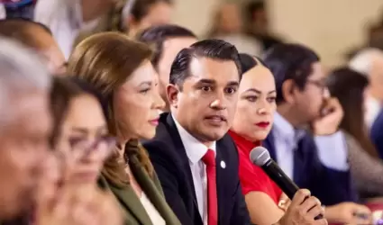 Froyl�n G�mez Gamboa
