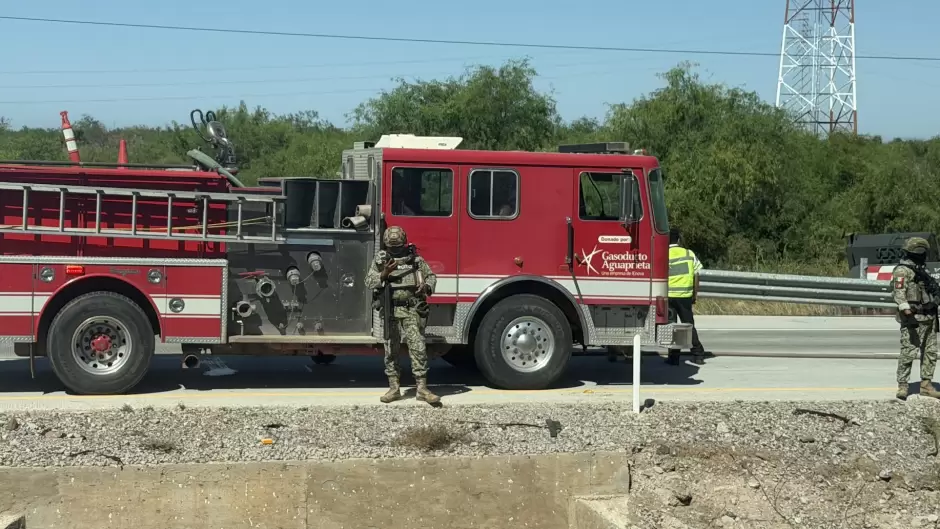 Emergencia por volcamiento de pipa cargada con turbosina