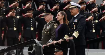 Claudia Sheinbaum, encabeza ceremonia por el 106 Aniversario de la Columna de la