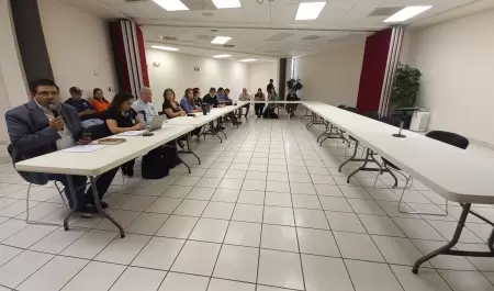 Mesa de negociaci�n Staus Unison