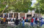 Pepenadores del relleno sanitario protestan frente al Palacio Municipal