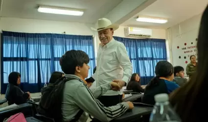 Sonora reduce rezago educativo