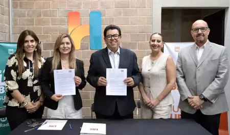 Radio la H firma convenio de colaboraci�n con Universidad Kino.