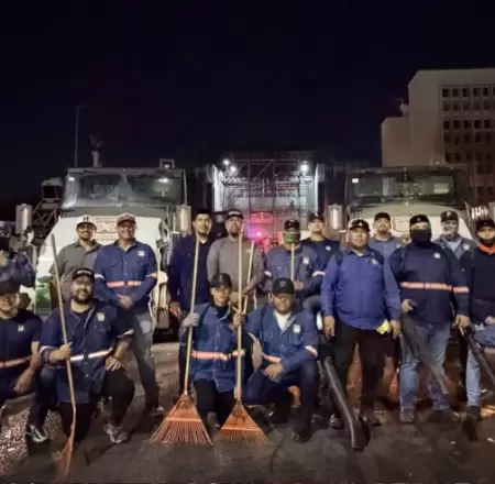 Recolecci�n de basura en Fiestas del Pitic