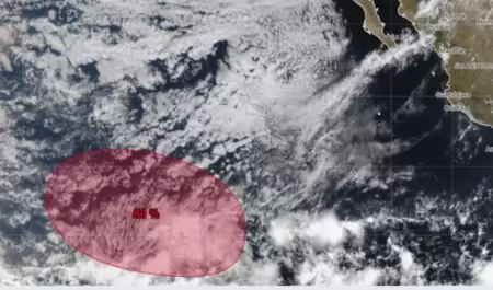 Zona de baja presi�n al suroeste de la pen�nsula de Baja California Sur