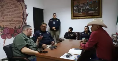Combate a incendio forestal en Arivechi