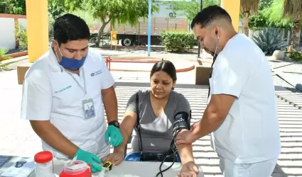 Tres jornadas m�dicas