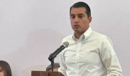 Froyl�n G�mez Gamboa