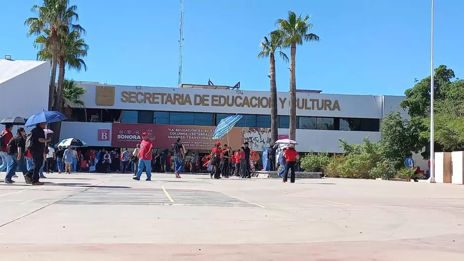 Protesta de maestros federalizados