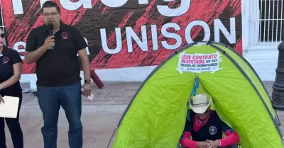 Manifestaci�n y plant�n del Staus