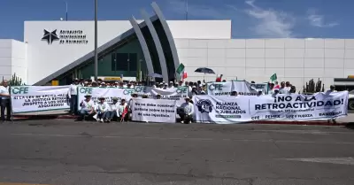 Jubilados y pensionados de la Comisi�n Federal de Electricidad (CFE)
