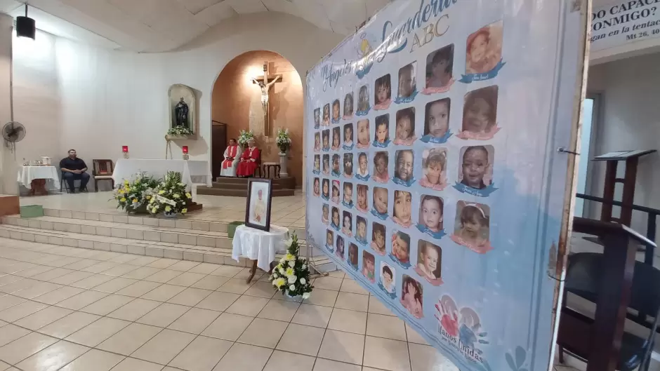Misa en memoria de víctimas ABC