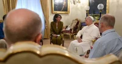 Papa Le�n XIV se re�ne con v�ctimas de abusos sexuales en la Iglesia