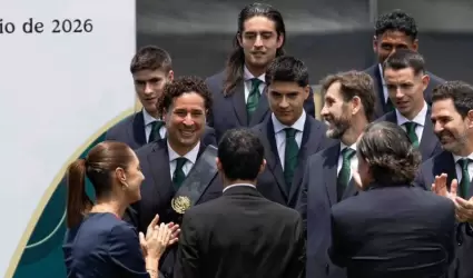 Abanderamiento de la Selecci�n Mexicana de Futbol, encabezado por la presidenta 