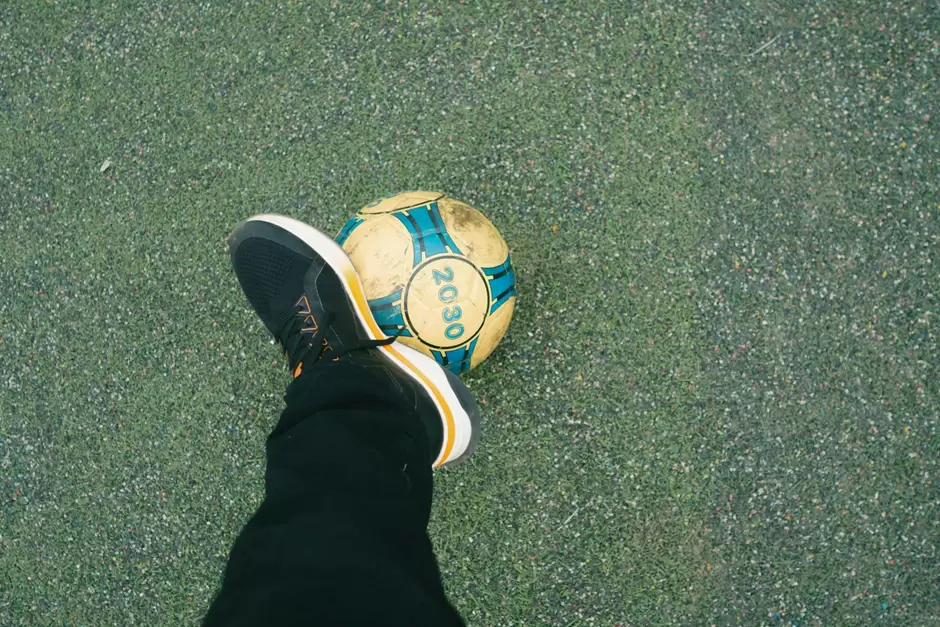 Tenis para jugar futbol