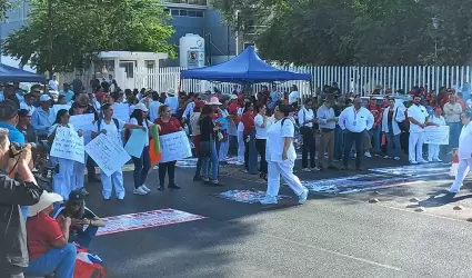 Manifestaci�n Issste en Hermosillo