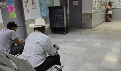 Pacientes en el Hospital del Issste de Hermosillo