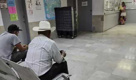 Pacientes en el Hospital del Issste de Hermosillo