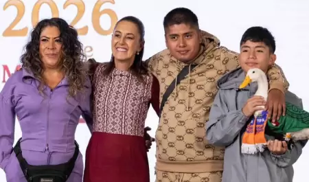El pato Merlin fue invitado por la presidenta Claudia Sheinbaum Pardo a la confe