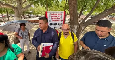 Derechohabientes y personal del hospital