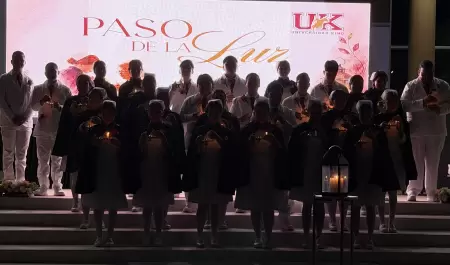 Ceremonia del paso de la luz en Universidad Kino