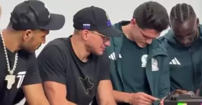 Youtuber regal� relojes Rolex a jugadores de la Selecci�n Mexicana