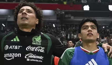 Memo Ochoa y Gil Mora