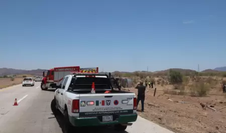 Atienden accidente de autob�s en carretera Guaymas-Hermosillo