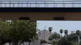 Sem�foros en puente del bulevar Luis Encinas